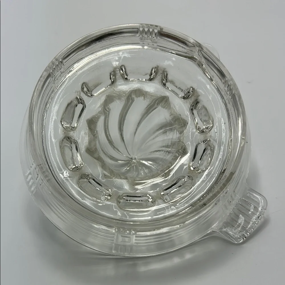 Vintage Hazel-Atlas Footed Glass Juicer Clear Handle Criscross Design